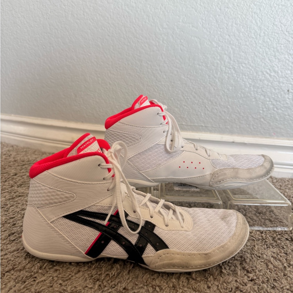 ASICS Matflex 7 White, Black, & Pink Wrestling Shoes Men’s Size 8.5